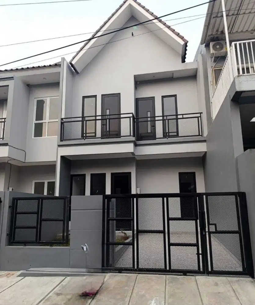 Rumah cantik Kencana Loka BSD. Brand new