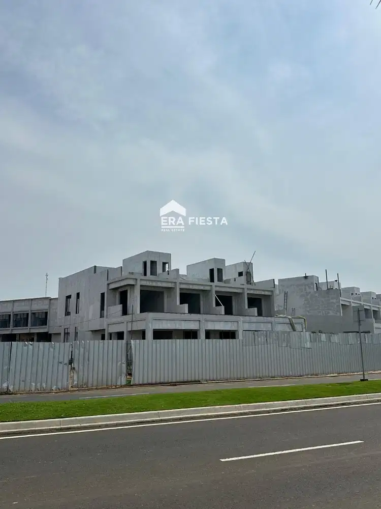 Ruko Hoek Hadap Danau Sorento Grande East Jual Cepat