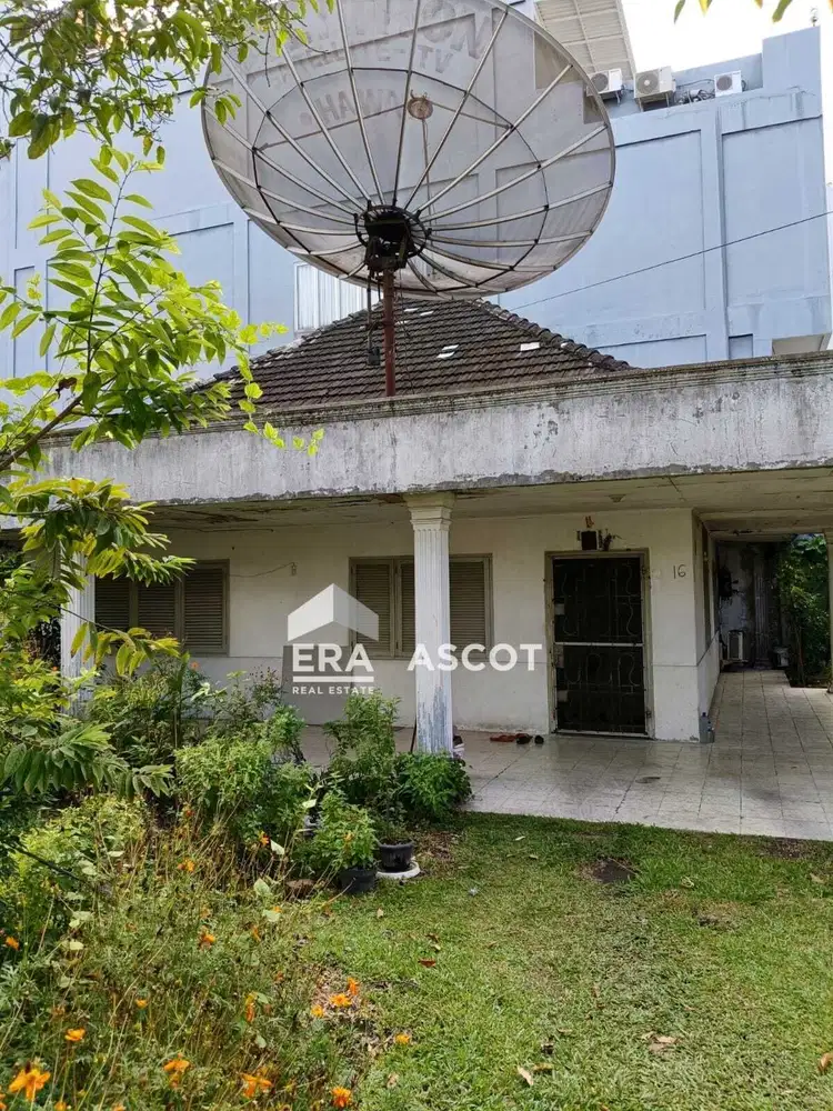 Rumah Hook Inti Kota Lokasi Prime Jalan Hayam Wuruk, Medan Baru