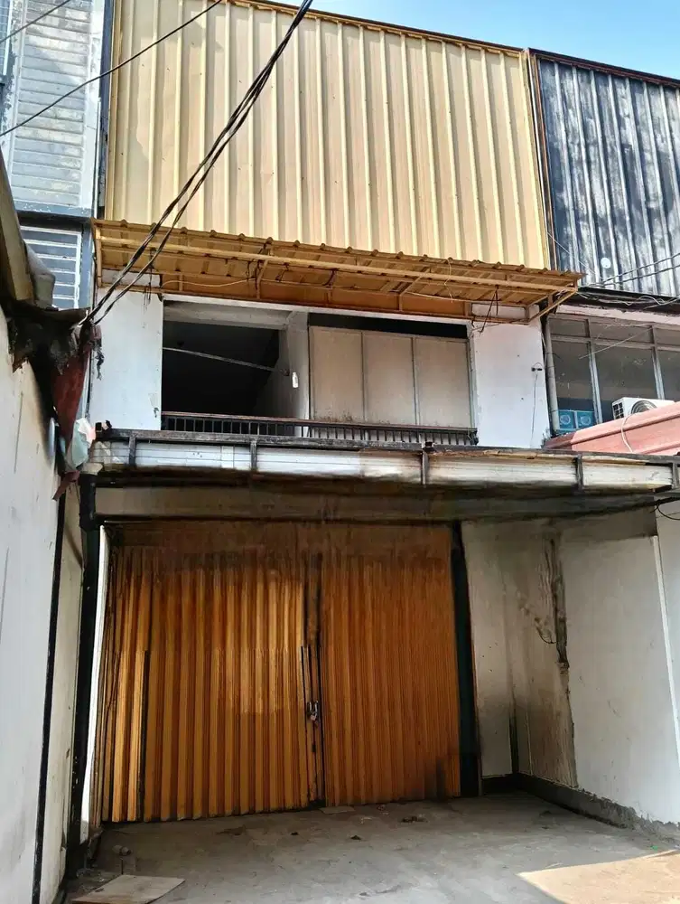 Ruko usaha 2 lantai dijual lokasi strategis Danau Sunter Utara Jakarta