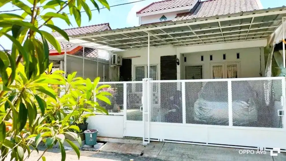 Rumah cantik deplu pondok aren dekat jln h adam malik