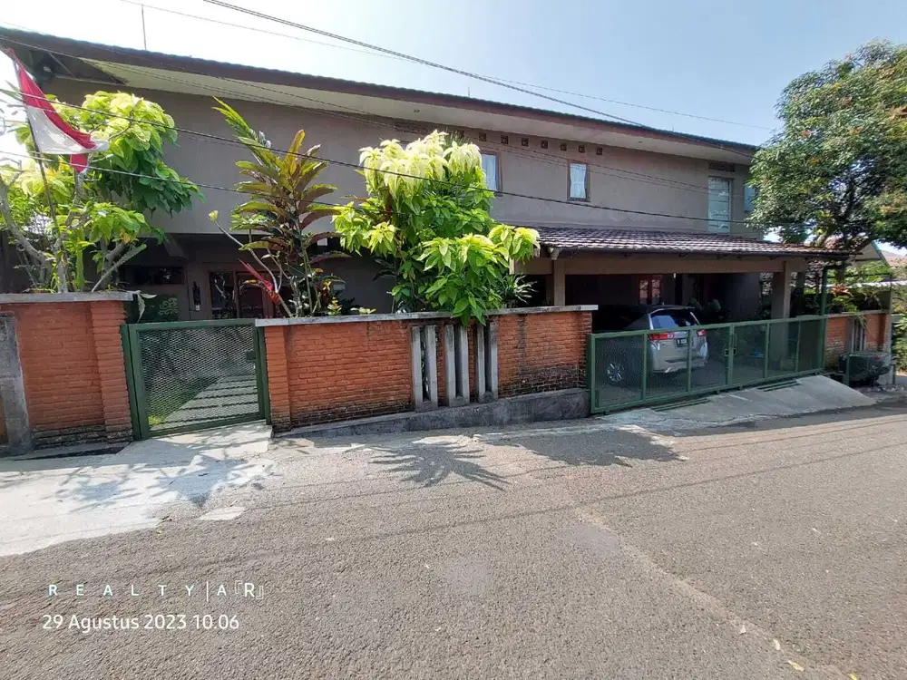 RUMAH MODERN CIGADUNG DAGO BANDUNG Design Unik Harga Kompetitif