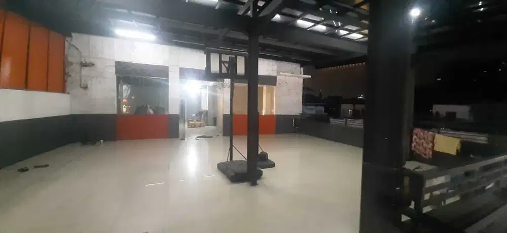 DI SEWA RUKO LANTAI 2 DAERAH  BINUS JAKARTA BARAT