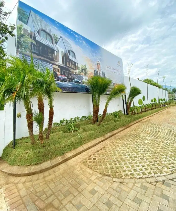 Rumah dijual konsep villa 2lantai kota Batu