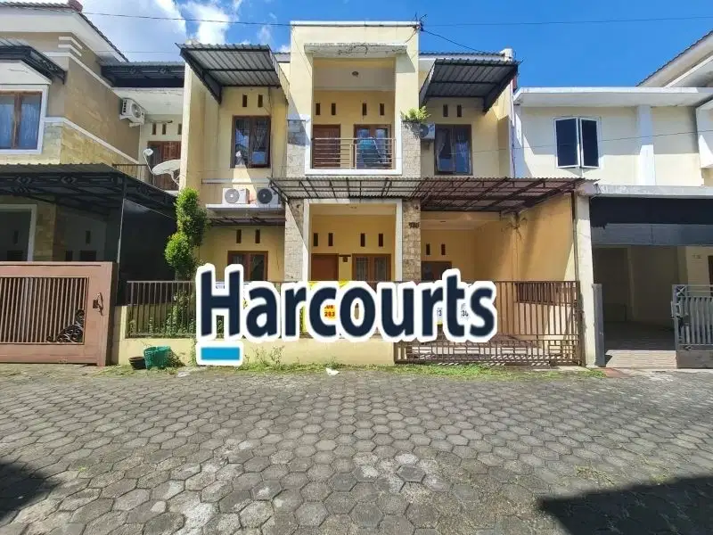 Rumah bagus siap huni di cluster solo baru