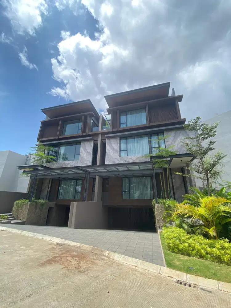 Rumah Mewah Konsep Private Villa Citra Lake Villa Jakarta Barat