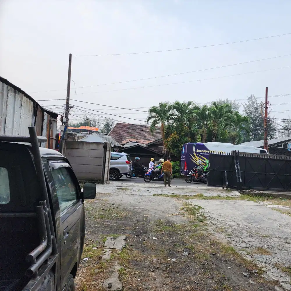 DIJUAL CEPAT GUDANG ATAU KANTOR DI MERUYA UTARA COCOK ADA LIFT