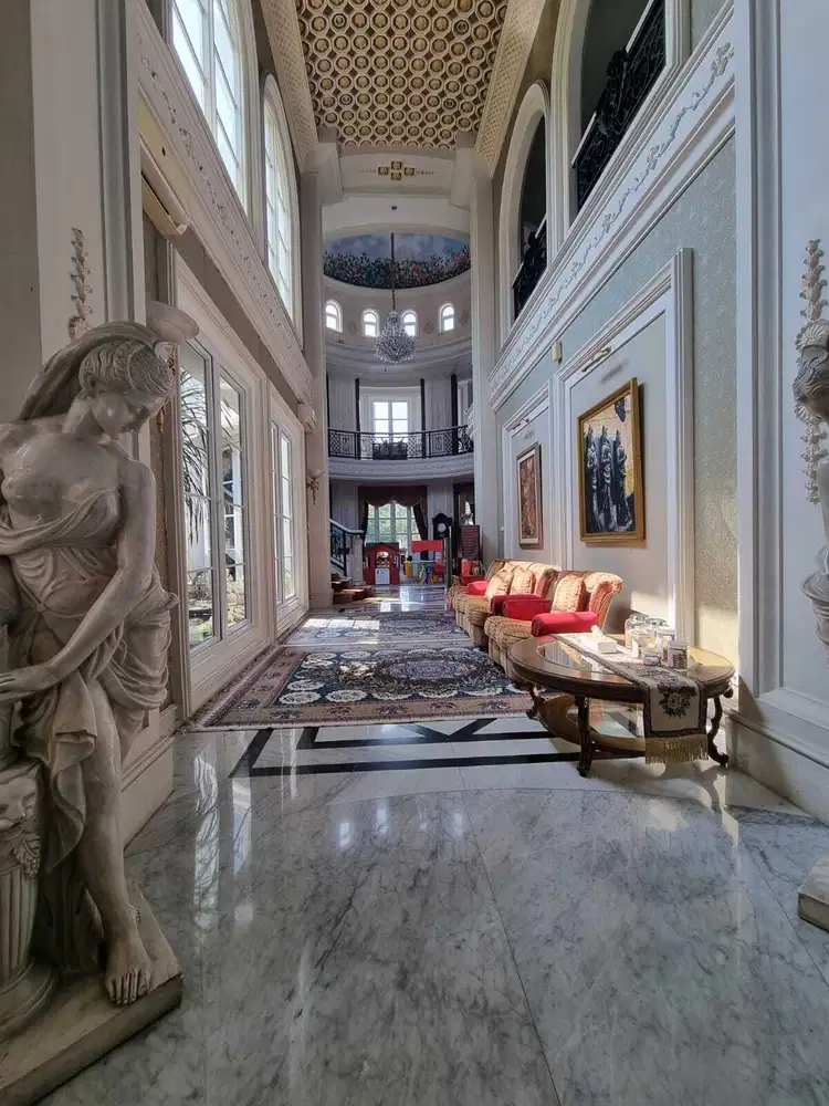 Dijual Rumah Mewah Murah Strategis Di Cilandak Barat, Jakarta Selatan