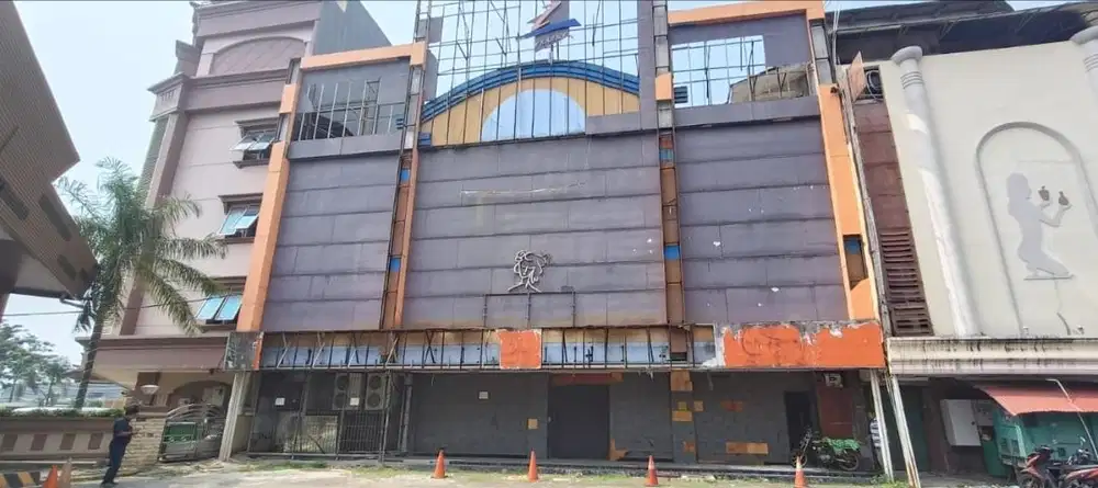 Ruko murah 6 gandeng di Lokasari jakbar