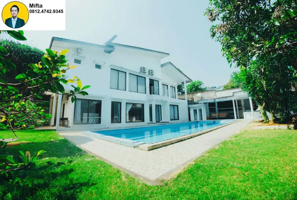 161. Dijual Rumah Mewah di Jalan Bukit Zamrud Bukit Golf Hijau Sentul