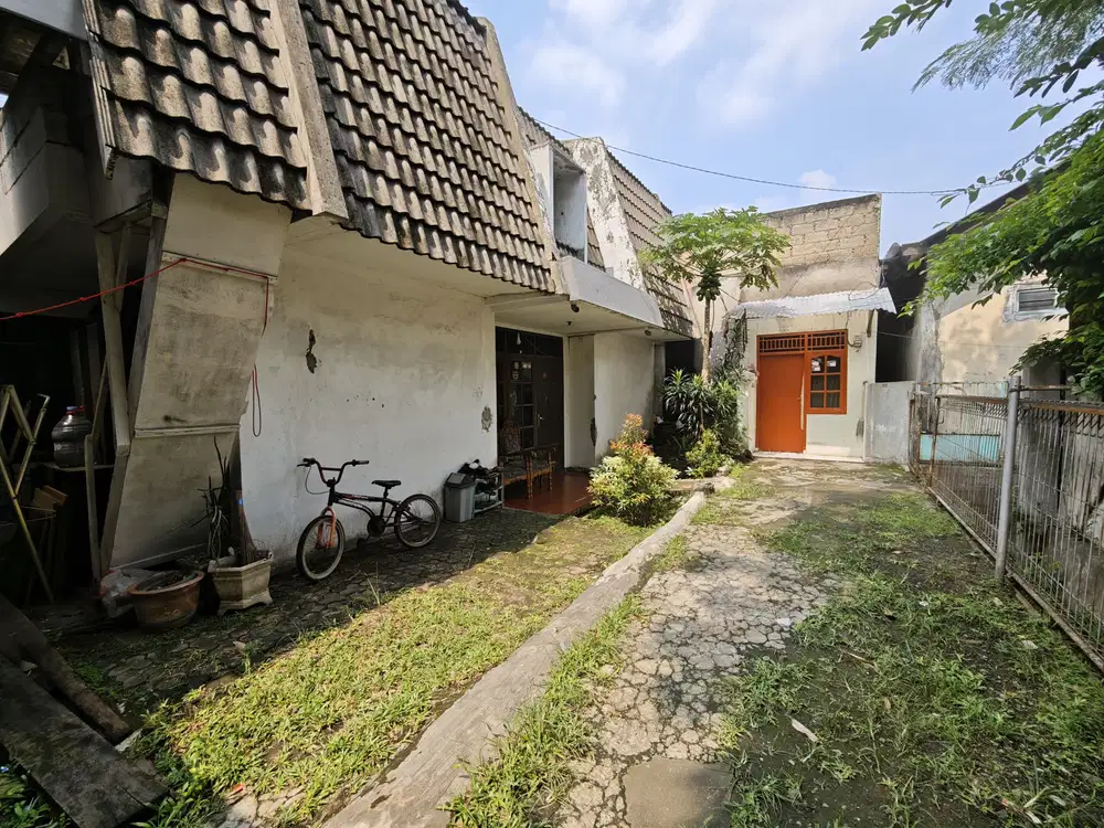 DIJUAL RUMAH HITUNG TANAH AREA STRATEGIS DI ISKANDAR MUDA GANDARIA