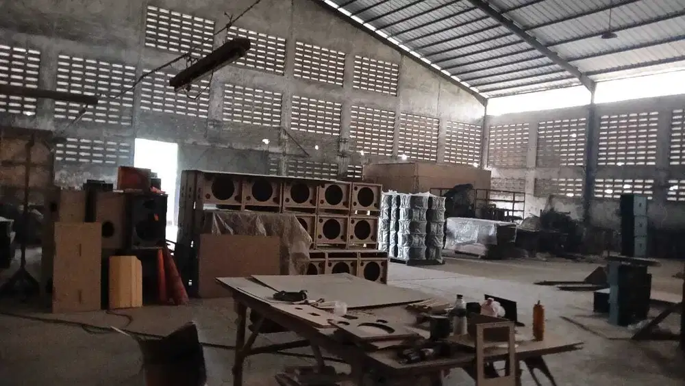 Gudang Workshop di Curug Raya, Mekar Jaya, Tangerang