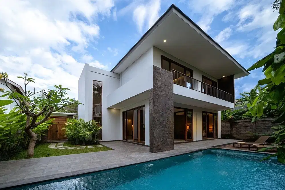 Dijual Villa One Gate Dekat Pantai di Pererenan