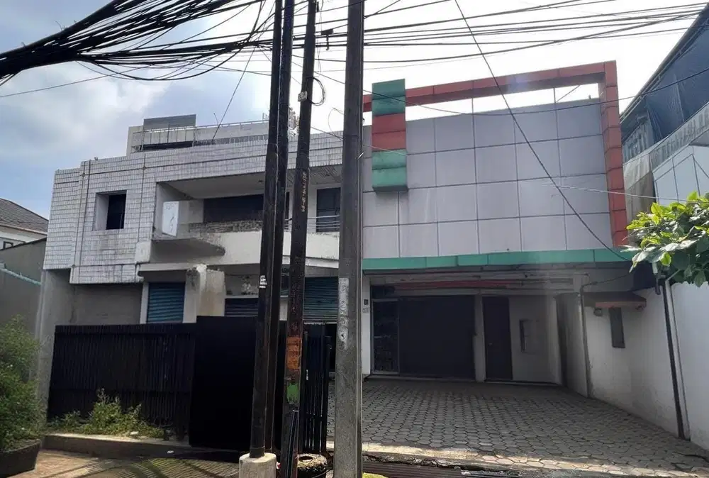 DIJUAL Ruang Usaha Lokasi Premium Mainroad Strategis SHM Kiaracondong