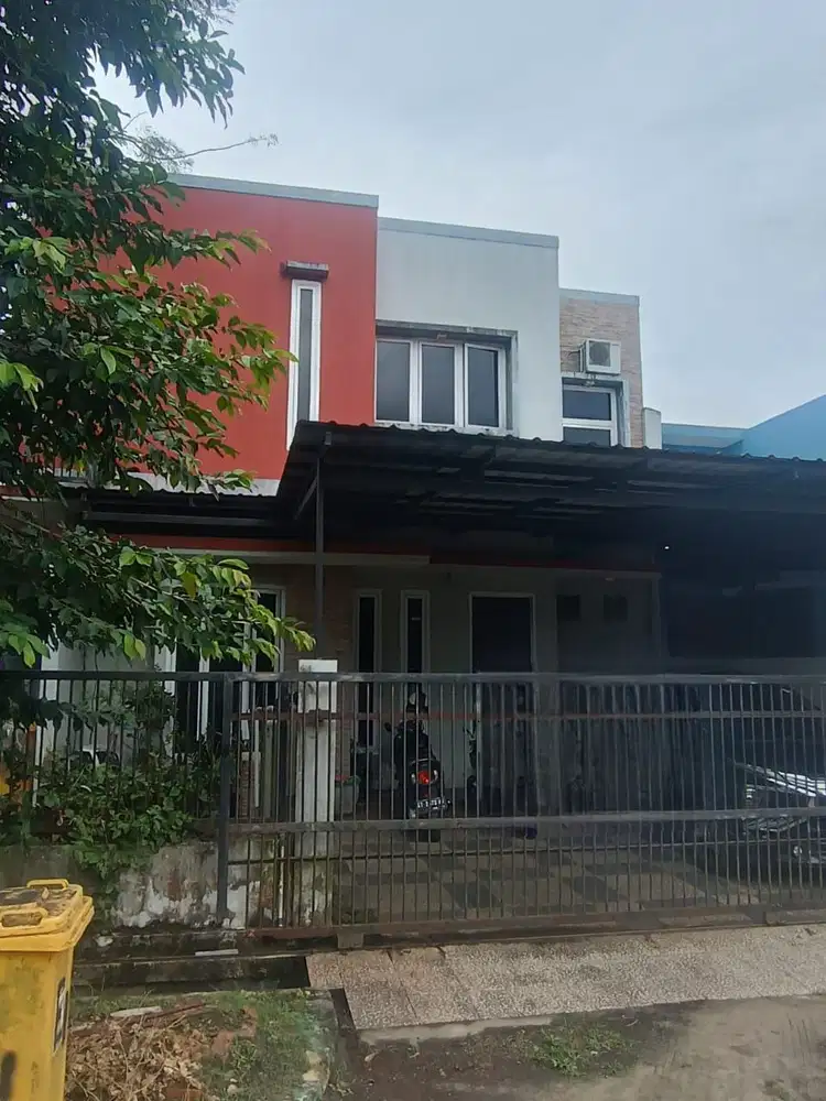 rumah cantik minimalis 2 lantai di daun village