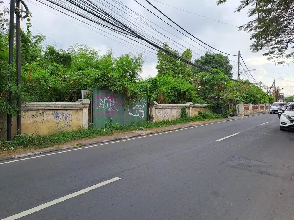 Sale tanah premium pusat kota 14are raya utama nangka selatan jl10mtr