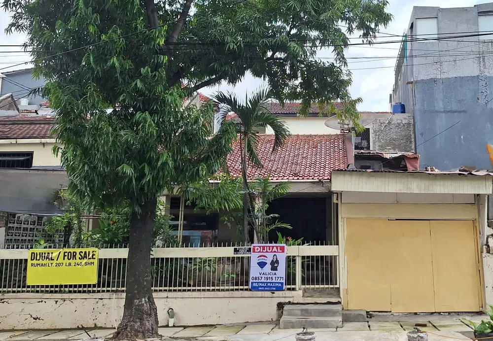 DIJUAL 2 LANTAI RUMAH KAWASAN PETOGOGAN KEBAYORAN BARU