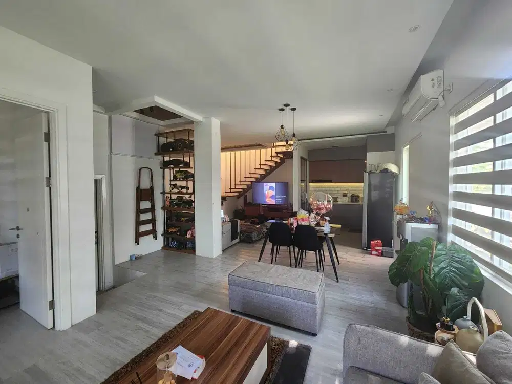 Rumah Hook Cluster Cynthia Summarecon Bandung Semi Furnished