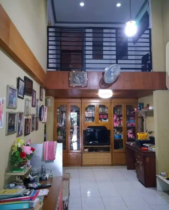 DIJUAL RUMAH TINGGAL AREA PONDOK PINANG JAKARTA SELATAN
