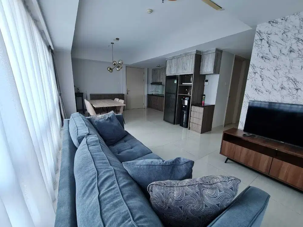 Apartemen mewah 3 br di La Riz mansion connect Pakuwon Mall  full furn