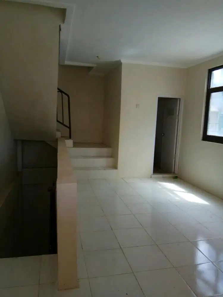 Dijual Ruko 4 Lantai Tanpa Sekat di Tanah Abang - Jakarta Pusat