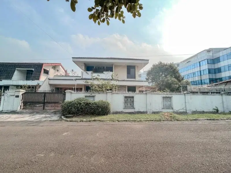 Rumah Taman Kedoya Baru Blok E