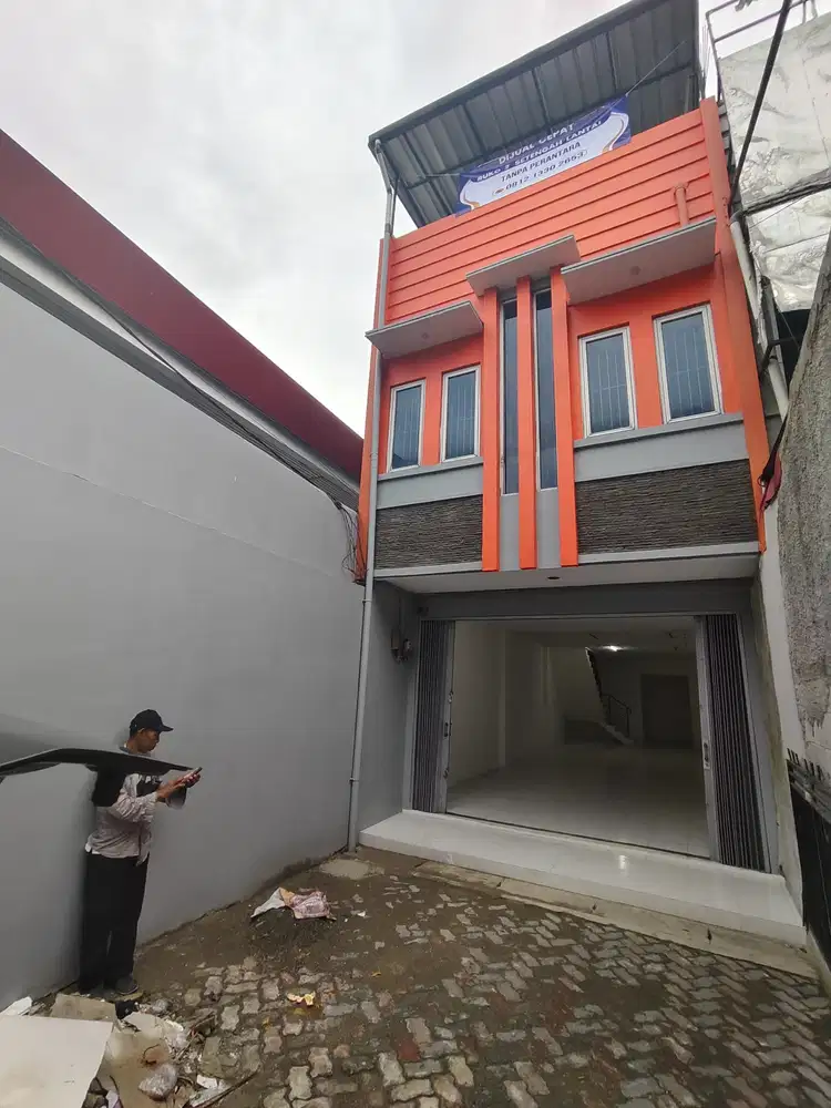 Ruko 2,5 lt HGB di daerah ramai Commercial Pasir Mulya Bogor Barat