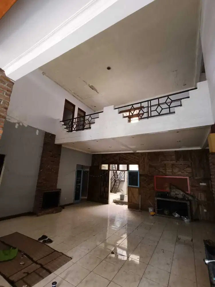 Rumah di Jl. Kota Baru, Ciateul - Kota Bandung