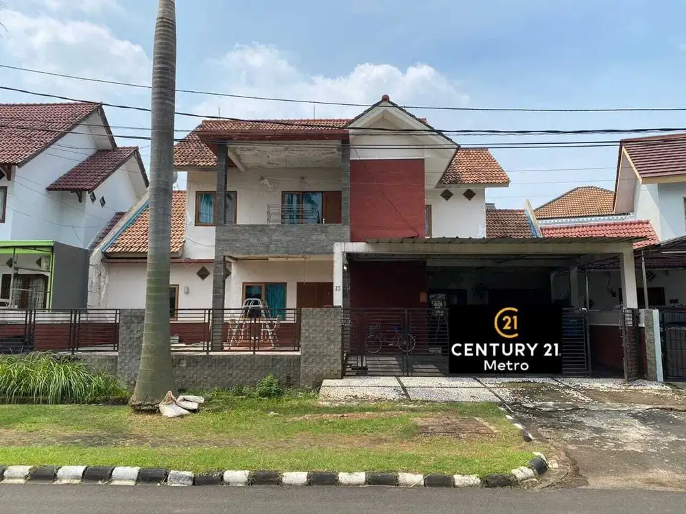Dijual Rumah 2 Lantai Nyaman Asri di Kemang Pratama, Bekasi