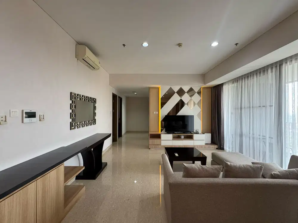 FOR RENT 3 BEDROOM FULLY FURNISHED RESORT APARTMENT IN SOUTH JAKARTA