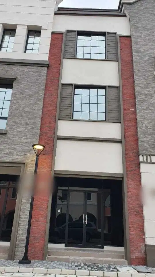 Di sewakan ruko osaka PIK 2 tangerang