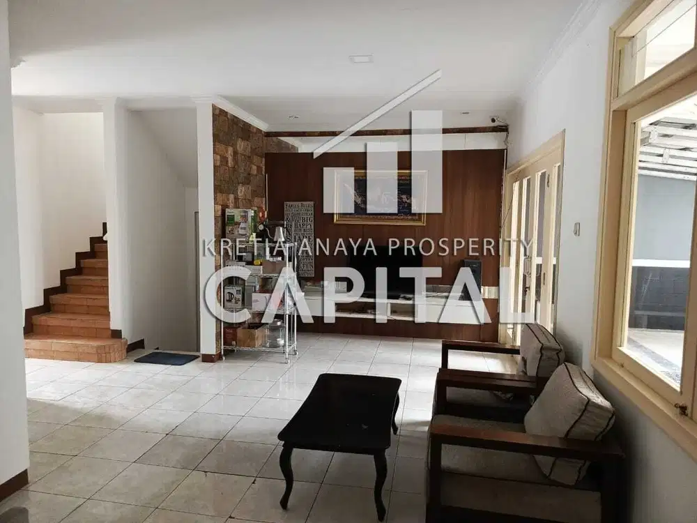 Bikin Betah Nih Rumah Semi Furnished di Kota Baru Parahyangan