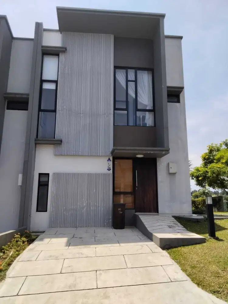 “Perpaduan Alam & Modern: Tempat Tinggal Eksklusif di Pusat Bogor”