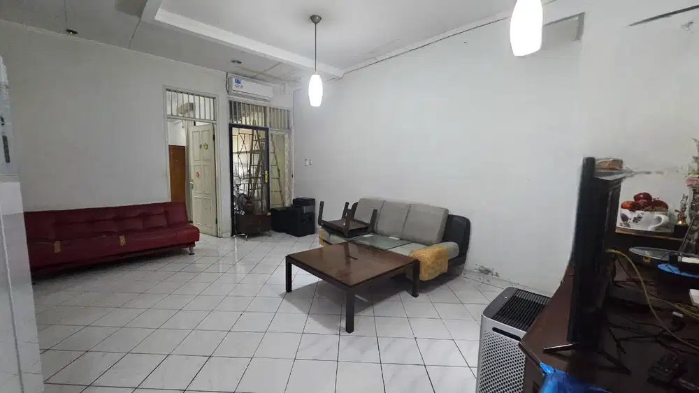 Dijual cepat Rumah Jl. Gn gede Taman Bromo Lippo Karawaci,Tangerang