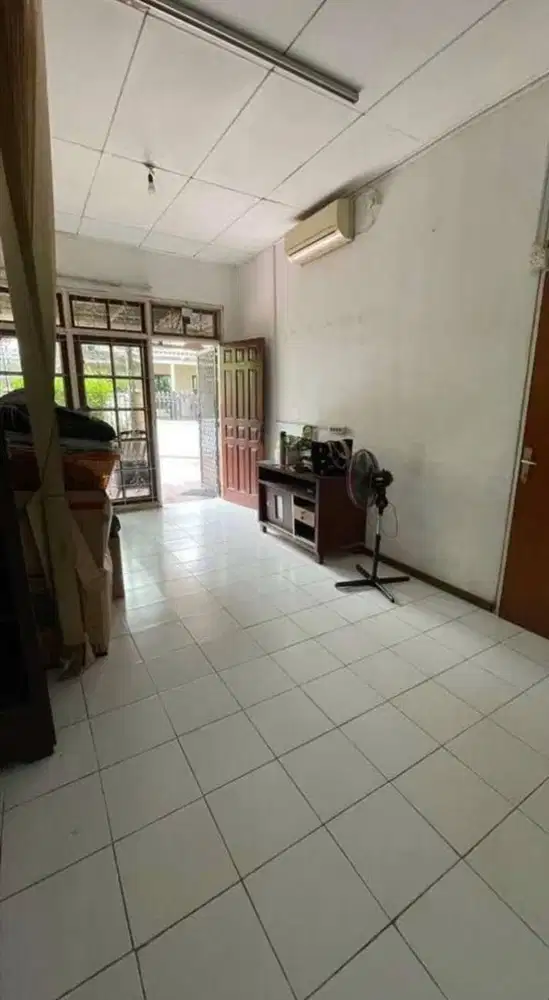 Dijual Rumah Standart 2 Lantai Di Janur Elok Kelapa Gading, Jakut