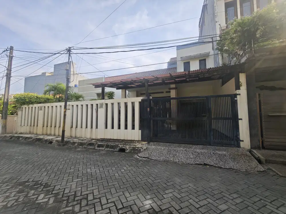 DIJUAL RUMAH VILLA TOMANG MAS DEKAT DENGAN AKSESS TOLL KEBON JERUK