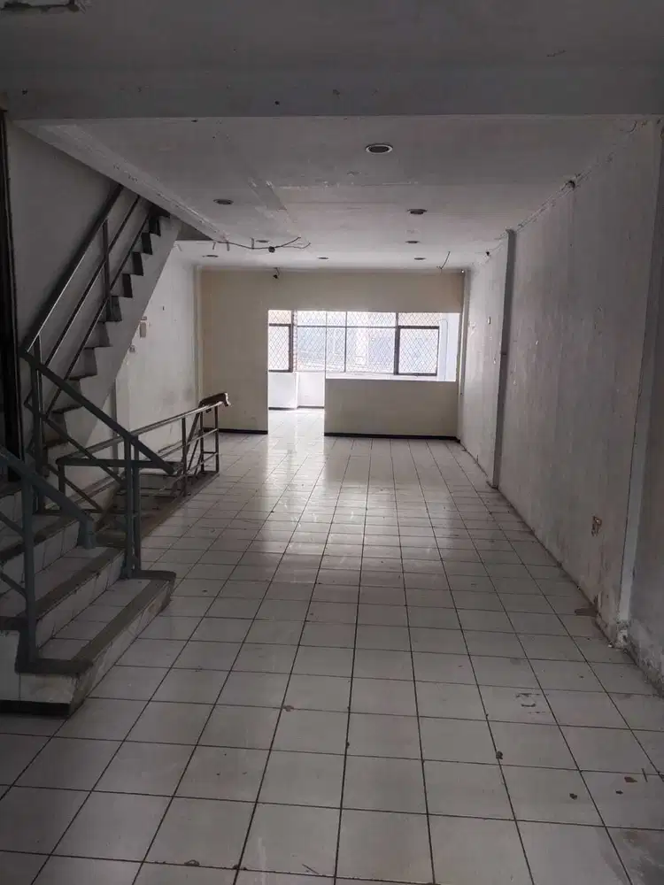 Dijua Ruko 4 Lantai Bagus di Pusat Perdagangan Roxy Mas, Jakarta Pusat