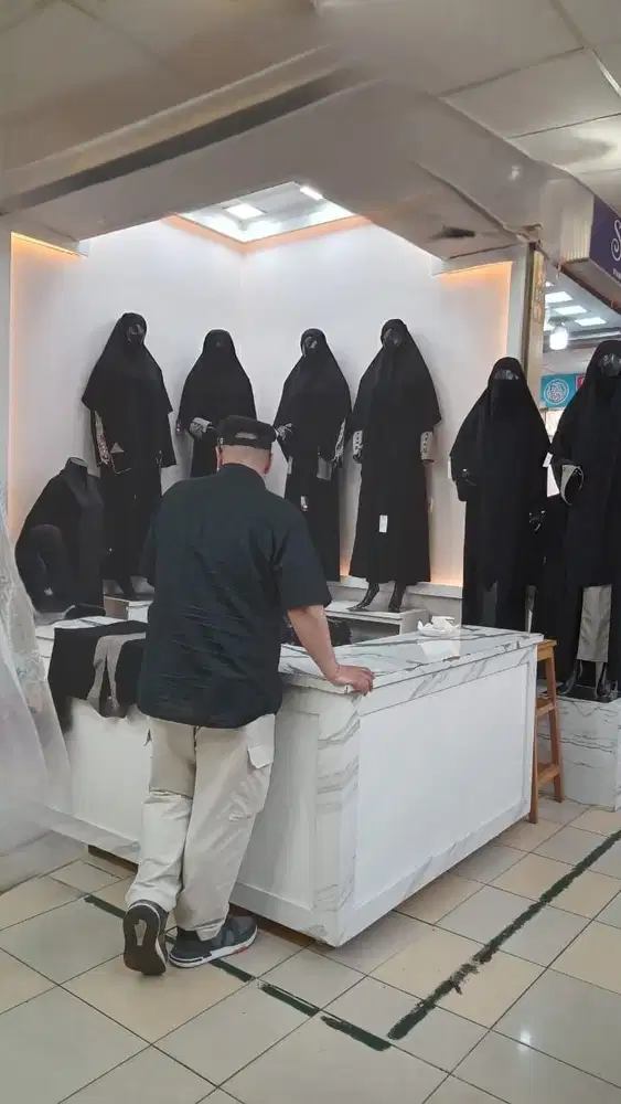 DIJUAL KIOS THAMRIN CITY AREA TANAH ABANG DEKAT DENGAN AKSES LIFT