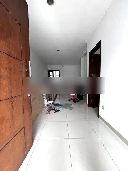 Rumah Green Lake City Cluster East Asia 6x15 Shm 4+1 Hadap Utara