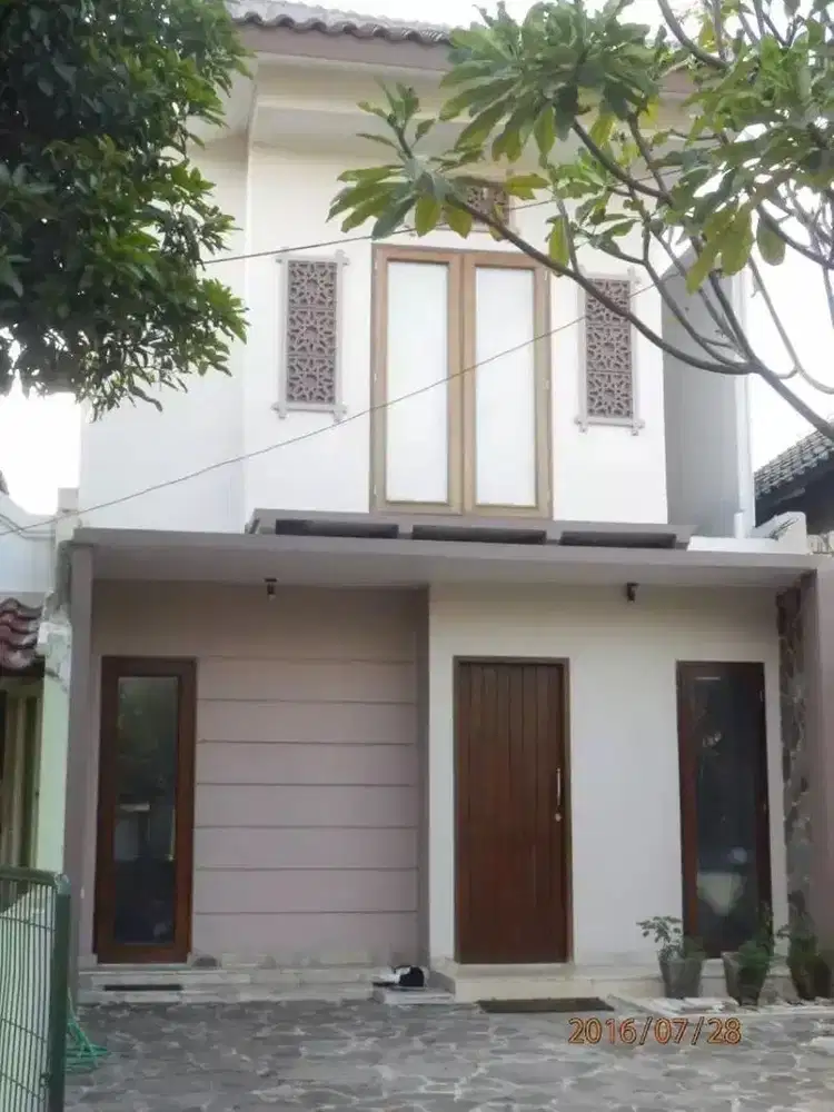 Jual cepat rumah villa bintaro regency siap huni
