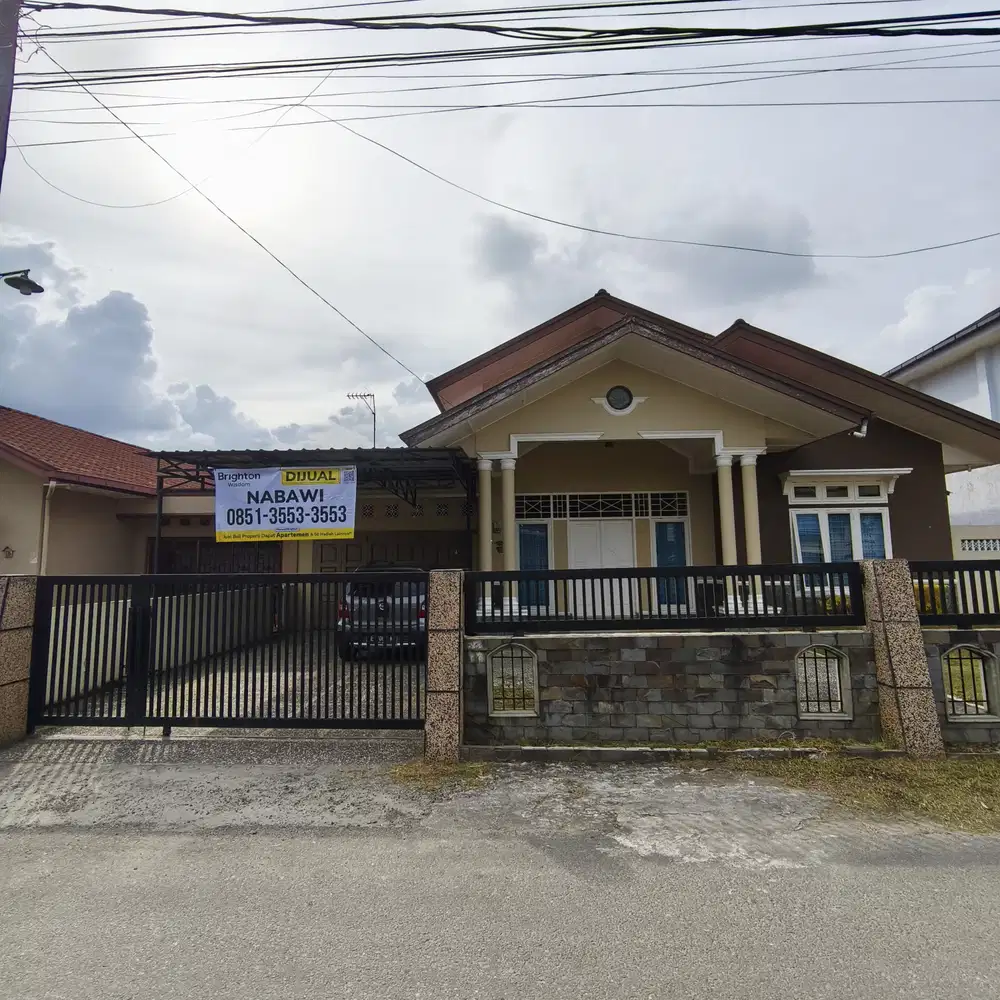 Dijual Rumah Mewah Sangat Luas Dengan Konsep Mezzanine di Medan Johor