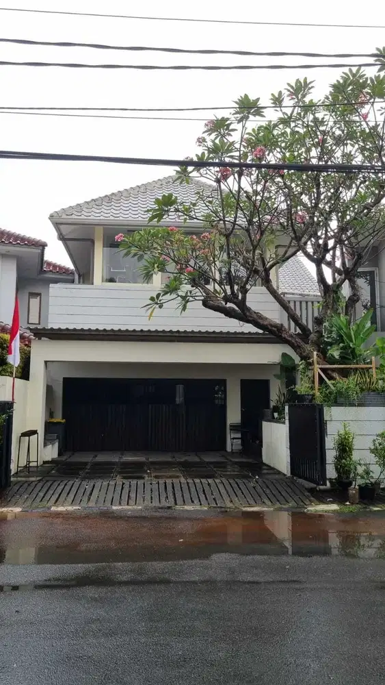 Rumah Mewah di Mandar Bintaro sektor 3, Tangerang selatan