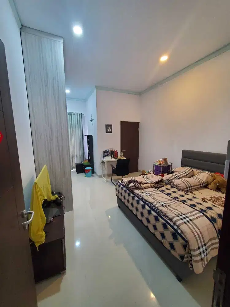 Rumah Taman permata indah 4 x 17 , Row 2 mobil Sudah Renov Penjaringan