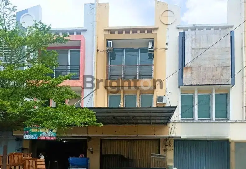 Ruko Harapan Indah Area Komersial Strategis