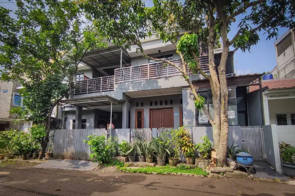 Jual rumah 2,5 lantai Grand Depok City, cluster Azale, Cilodong Depok