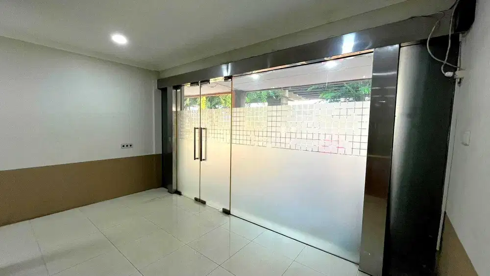 Dijual ruko mewah 3lantai  LT 181 LB250 pinggir jl kalimalang bekasl