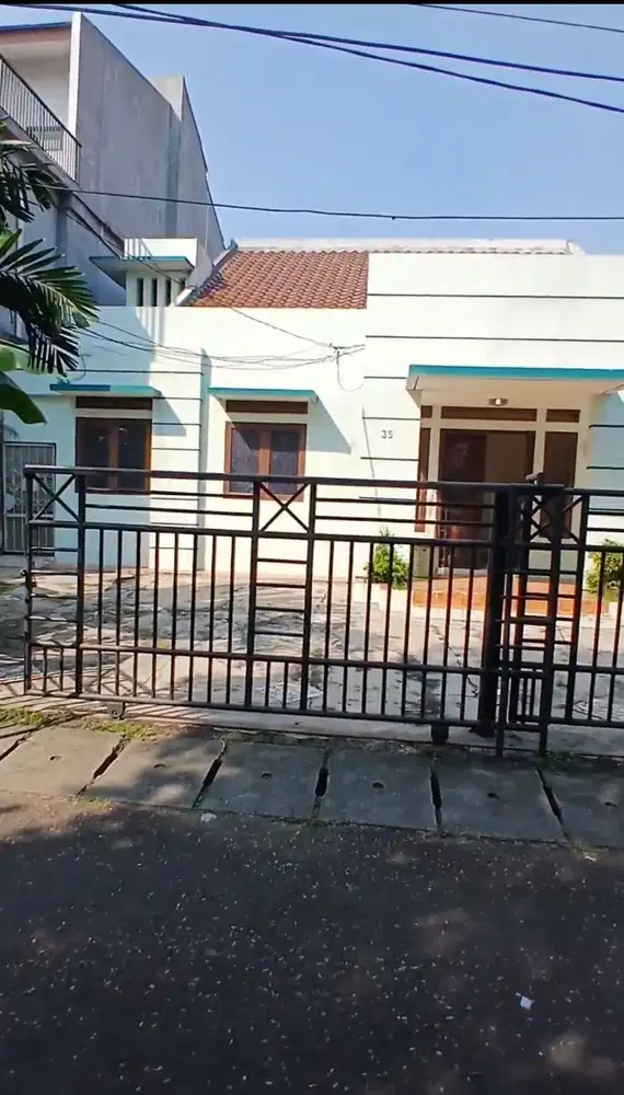 Disewakan Rumah Nyaman Lokasi Strategis dkt Sta. MRT Cipete Raya