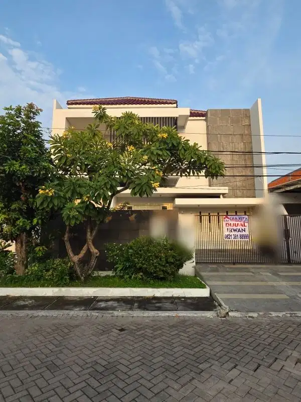 Rumah Mewah Jemursari Timur