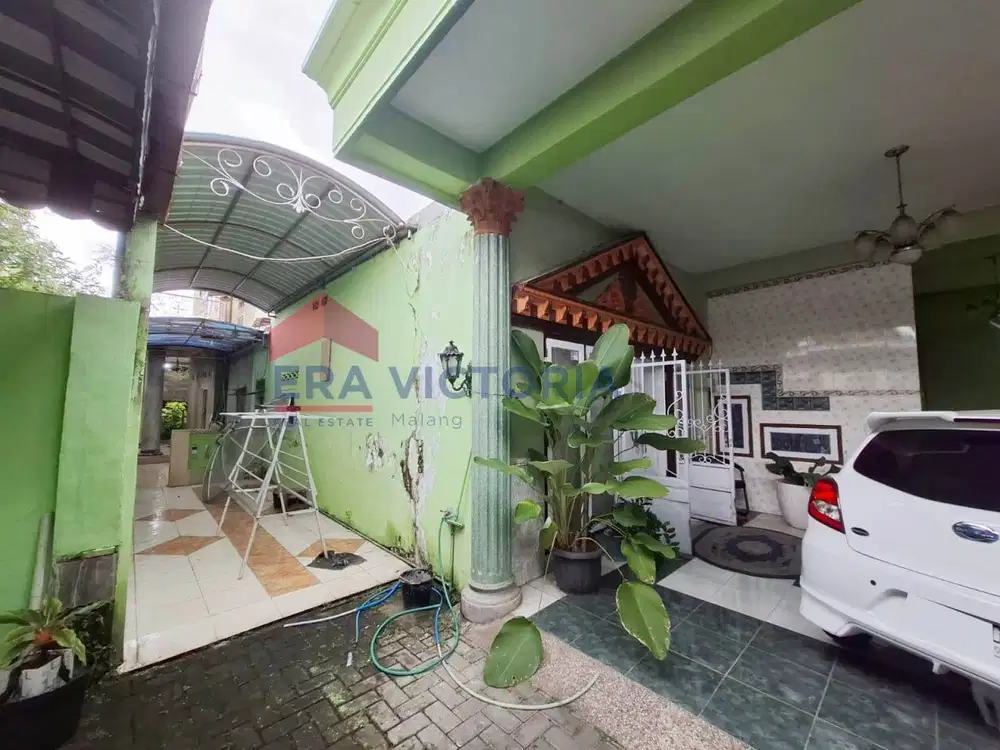 Rumah Jual Area Kepanjen Dekat Pasar Kepanjen, Perkantoran BCA, Alfa