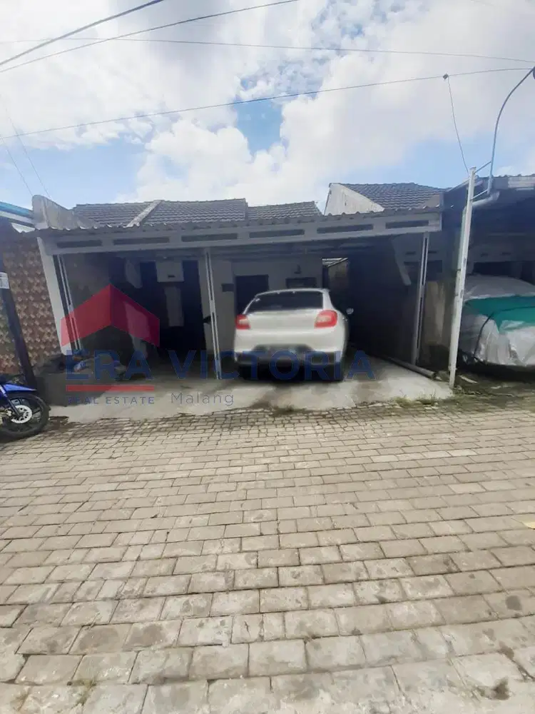 Rumah 2kamar siap huni dekat poros jalan malang surabaya
